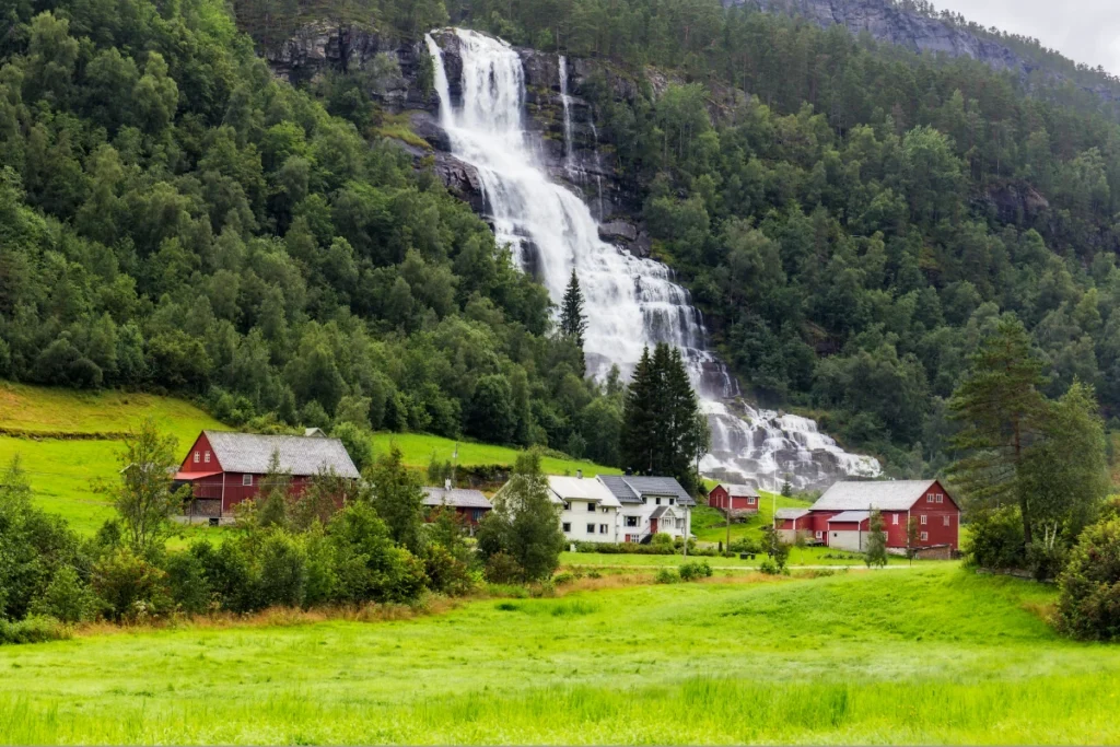 Explore Norway's Scenic Waterfalls